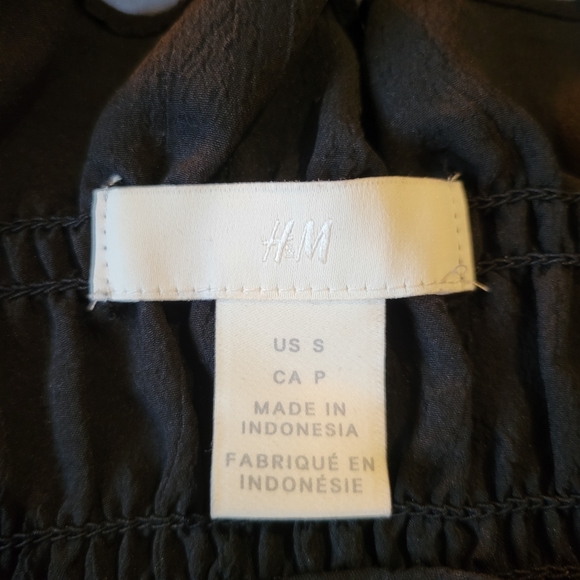 Black Shirred Peasant Top - Picture 2 of 3